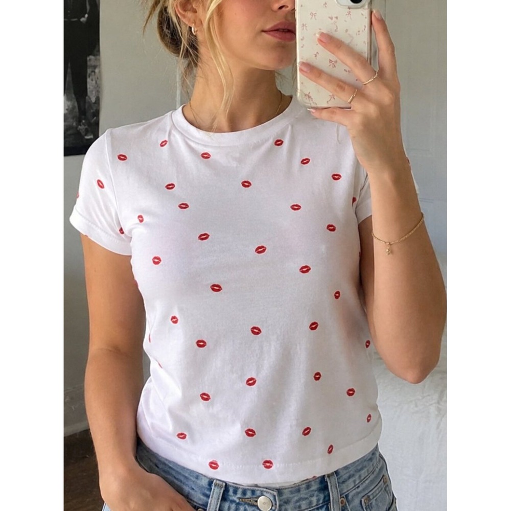 Halogen Red Lips Print T Shirt Small White NWT Short‎ Sleeve Graphic Tee